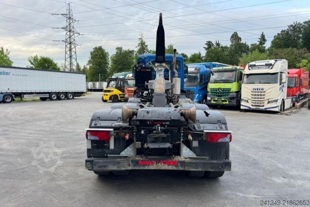 Roll-off tipper truck MAN TGS 35.480 8x4 Hiab 26T