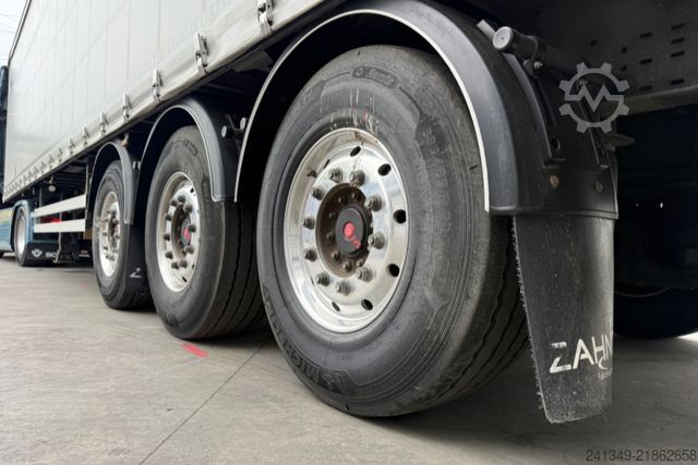 Open semitrailer with tarp  Andere Marke | Zahnd 3A