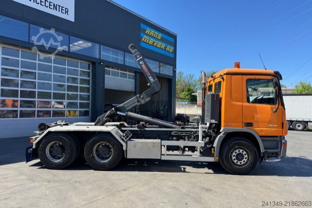Other MERCEDES-BENZ Actros 2644 6x4 Hiab 21T Salzstreuer &...