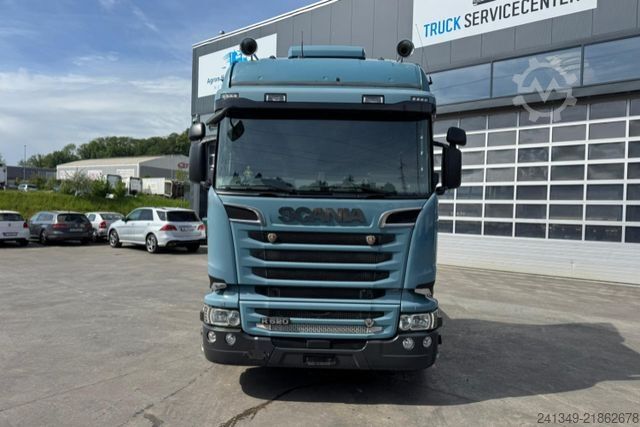 Standard tractor unit SCANIA R520 V8 4x2