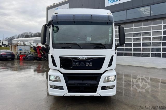 Standard tractor unit MAN TGS 18.440 4x2 ADR
