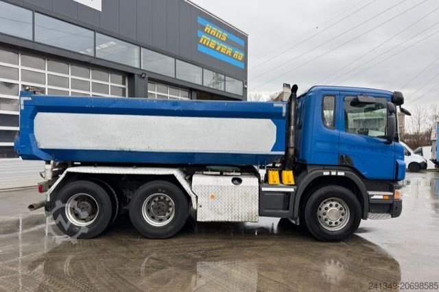 Tipper truck SCANIA P400 6x4 2S Kipper Bordmatik AHK