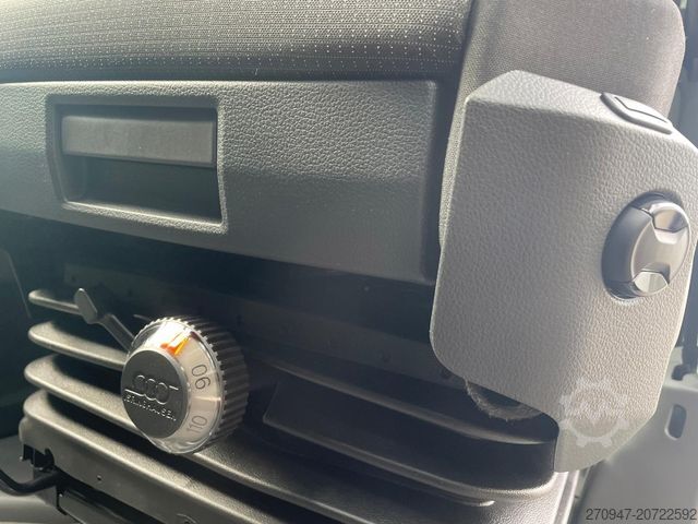 Pritschenwagen MAN TGE 3.180 Pritsche DOKA MR KAMERA AHK SITZHZ