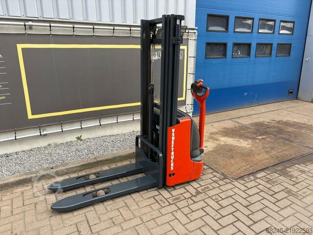 VS-22716 Electric triplex stacker Linde L10 LINDE L10