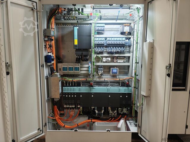 Horizontal machining center SW BA space3