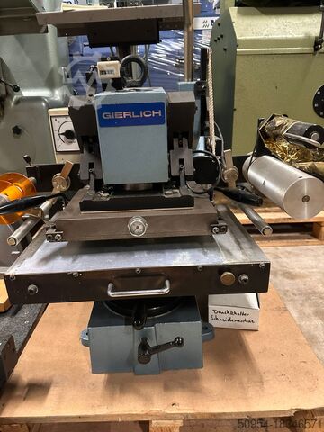 Buchbindereimaschine Gierlich A5, A4
