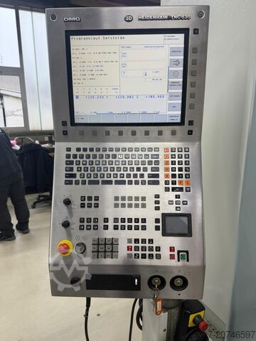 Bearbeitungszentrum Deckel Maho DMG DMC 635