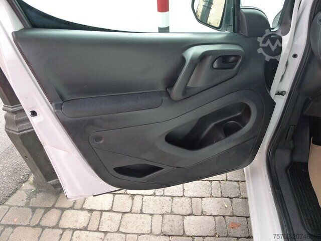 Sonderausbau-Transporter Peugeot Partner 3-Sitzer