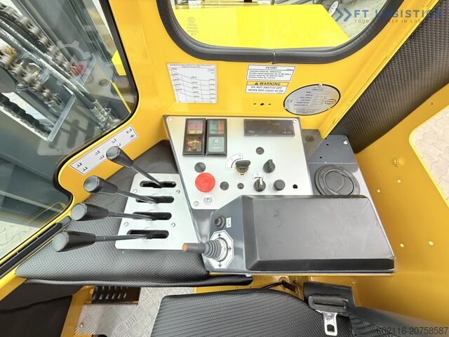 Vierwege-Gabelstapler Combilift C4000 GAS DUPLEX 4600 FREE-LIFT CABIN