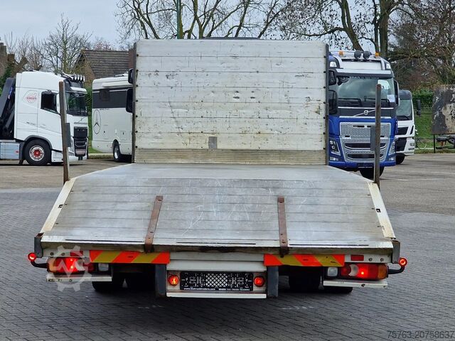 Autotransporter Volvo FL 240 - 4x2 - Manual gearbox - Flatbed / Car t...