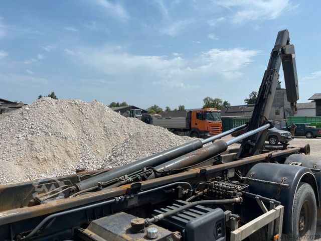 Roll-off tipper truck SCANIA R124 GB 6x2 Abrollkipper Bj 2001