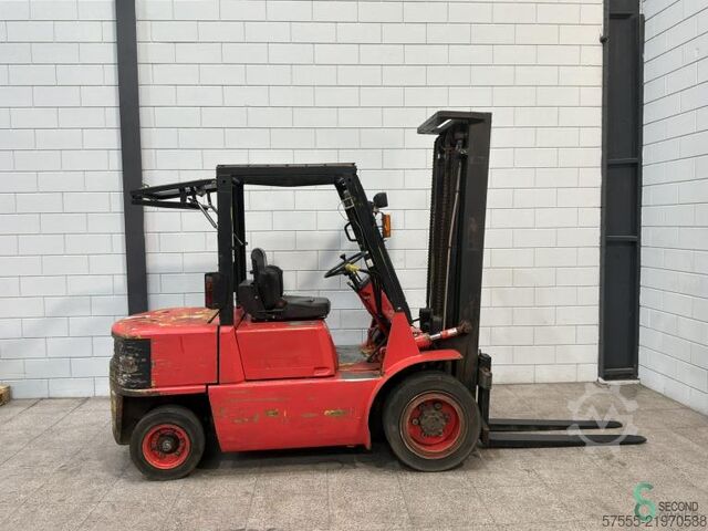 Gabelstapler Mitsubishi FD30N