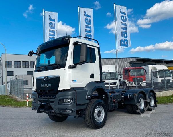 Heavy-duty truck MAN TGS 33.520 BL 6x4 FG/33 to/RS 3,60 m/PTO/AHK/Neu