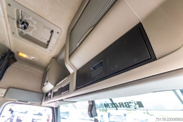 Standard tractor VOLVO FMX GLOB 460+HYDR