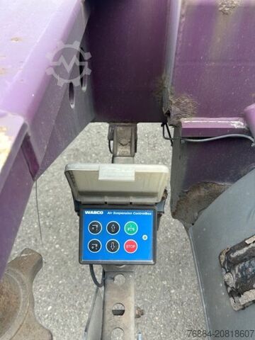 Auflieger-Wechselfahrgestell  M&V CHASSIS LIFTACHSE MITTE-HECKAUSSCHUB