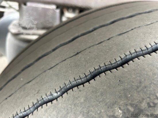 Auflieger-Wechselfahrgestell  M&V CHASSIS LIFTACHSE MITTE-HECKAUSSCHUB