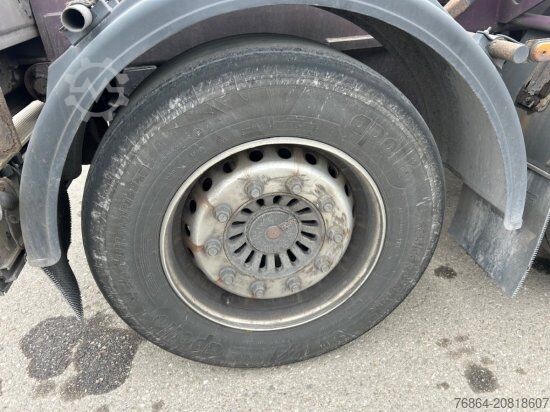 Auflieger-Wechselfahrgestell  M&V CHASSIS LIFTACHSE MITTE-HECKAUSSCHUB