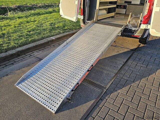 Hochdachkombi MERCEDES-BENZ SPRINTER 311 L2H2 WP-Inrichting !