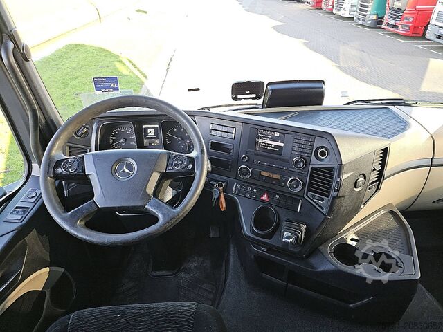 Standard-SZM MERCEDES-BENZ ACTROS 1848 LS Streamspace 2.30