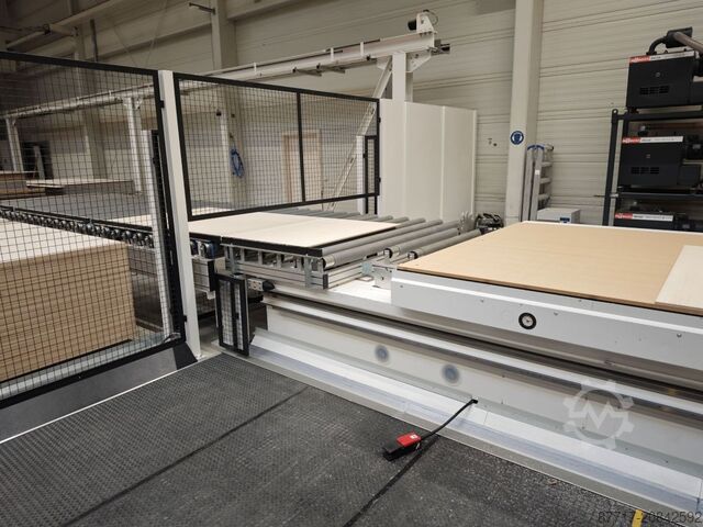 Bearbeitungszentrum HOMAG Profi BHP 210/43/22/R