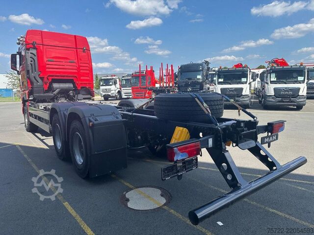 Fahrgestell mit Fahrerhaus MAN TGX 33.520 6x4 BB Fahrgestell 4500mm SOFORT