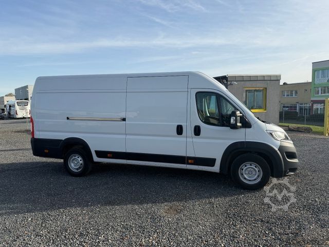 High top van CITROEN Jumper L2H2 / AHK / Klima /118 TKM /Navi/ 3 Sitz