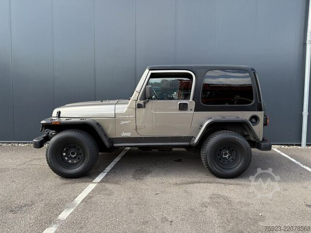 Off-road vehicle Jeep WRANGLER TJ 4.0i 4x4