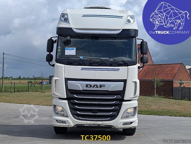Chassis with cab DAF XF 450
