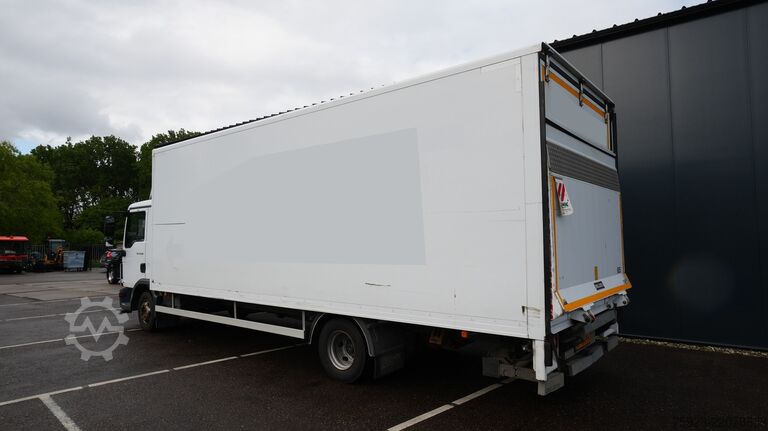 Suitcase MAN TGL 12.190 Closed box truck