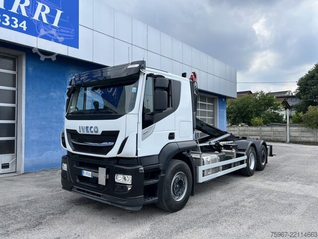 Abrollkipper Iveco Stralis 420
