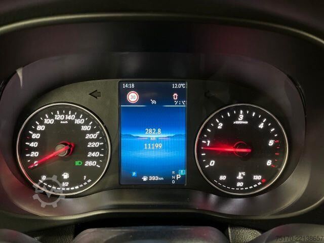 High-roof van Mercedes-Benz Vito 116 CDI 9G Klima Kamera SHZ