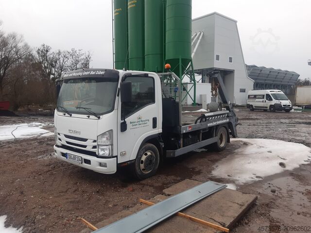 Kipper LKW Iuzu N-Serie