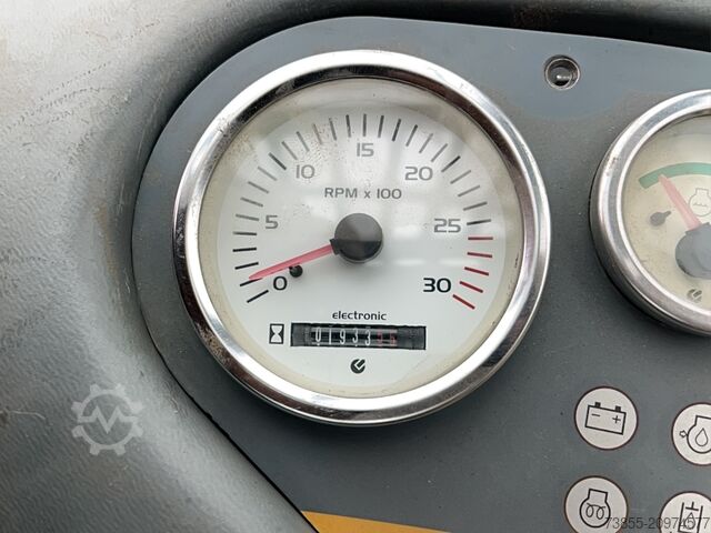 Telescopic Forklift Haulotte HTL3210