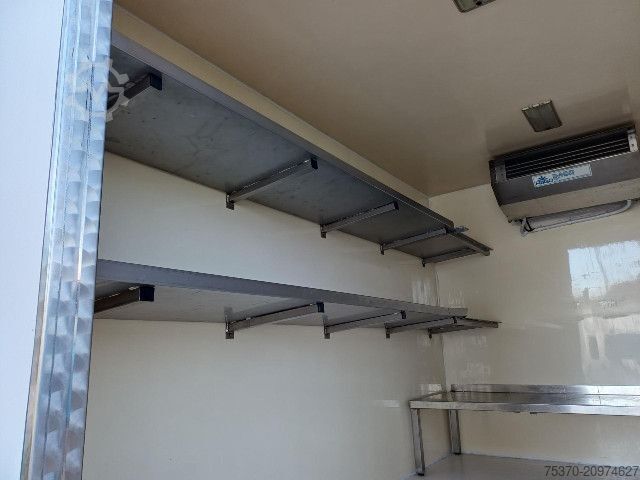 Refrigerator body van IVECO DAILY 35C13