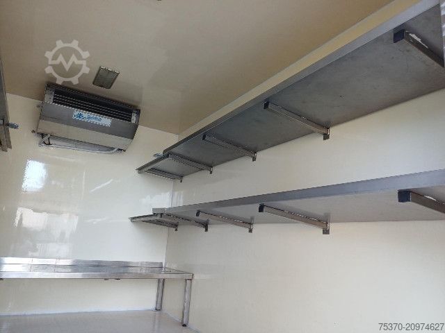 Refrigerator body van IVECO DAILY 35C13