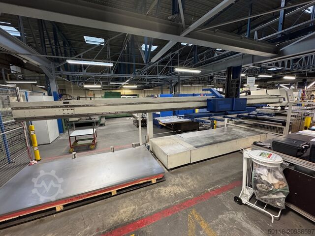Laser punching machine TRUMPF Trumatic 600 L-1600