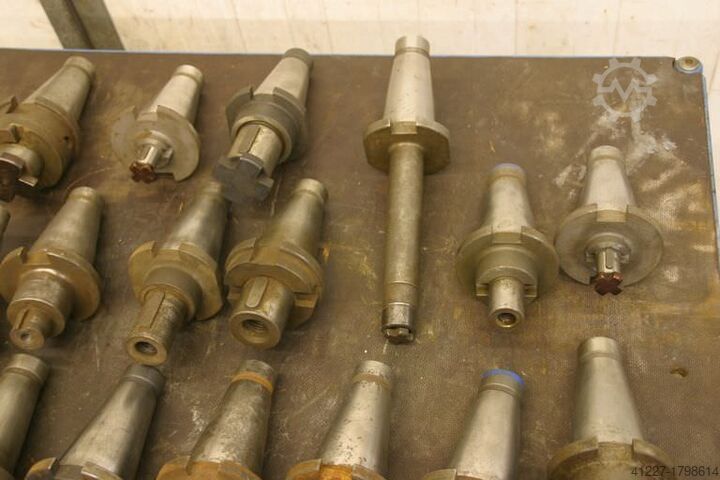 Milling chucks 21 pieces GERA SK50