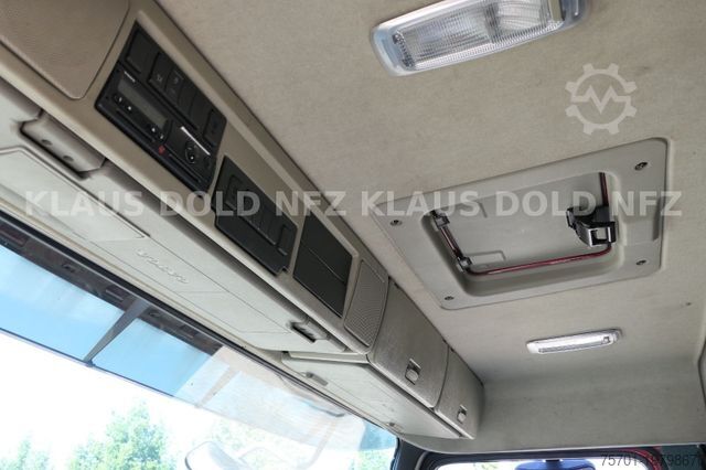 Flatbed truck VOLVO FM 420 Pritsche Bordwände Kran Funk Euro 6