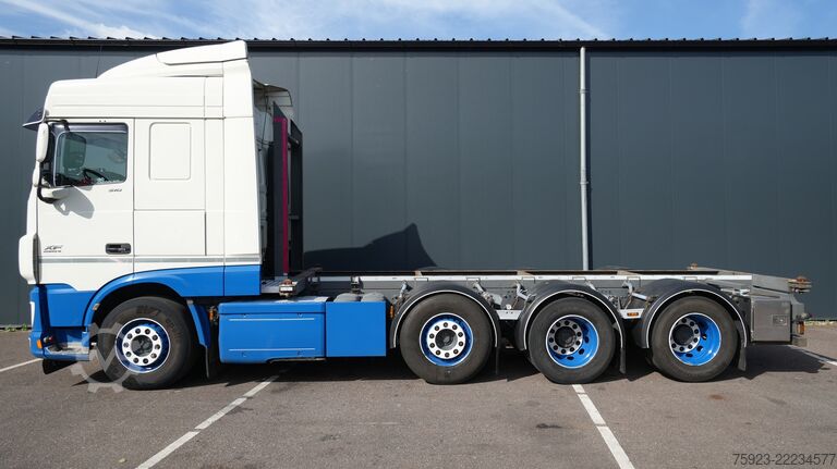 Container transportation DAF XF 510 8x2 20FT container transport truck