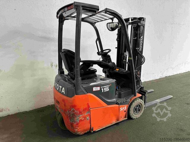 Electric 3-wheel forklift Toyota 8FBE15T - TRIPLEX 4,3 m