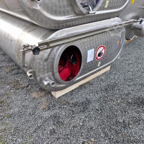 2400 Liter ovaler Behälter aus V2A  9025