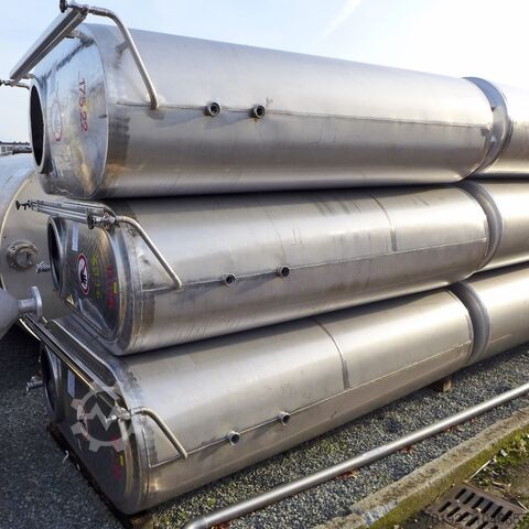 2400 Liter Behälter aus V2A  8896