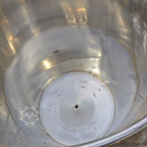 300 Liter Behälter aus V2A  8858