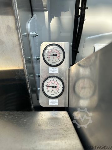 Vacuum tank truck MERCEDES-BENZ MB ACTROS 2546 6x2/ Kroll ADR Sauger, K 1,0 - 13