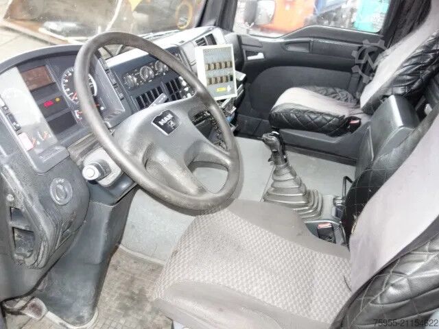 Schwerlast MAN TGA26-480 STEELSPRINGS,MANUAL GEARBOX,AIRCO,RET...