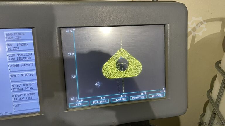 Vertical machining center HURCO VM1