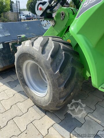 Compact loader Avant Tecno 755