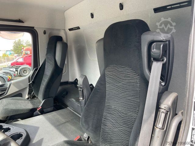 Truck mounted crane MERCEDES-BENZ 1835 Antos / 6m Pritsche / HIAB 144 DLS-3 Pro