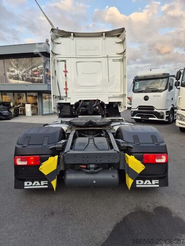 Standard-Traktor DAF XG 480 FT