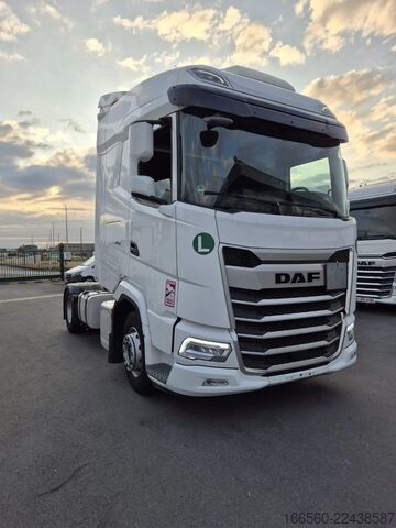 Standard-Traktor DAF XG 480 FT